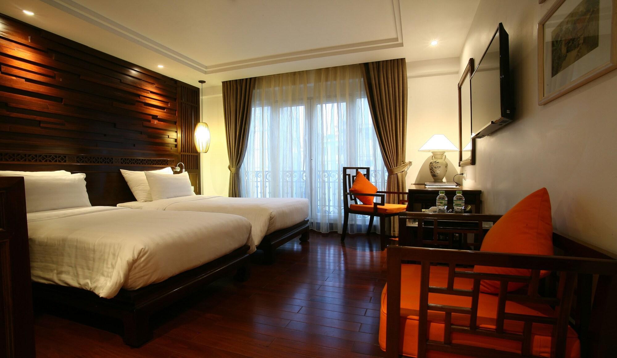 The Palmy & 4* Hanoi