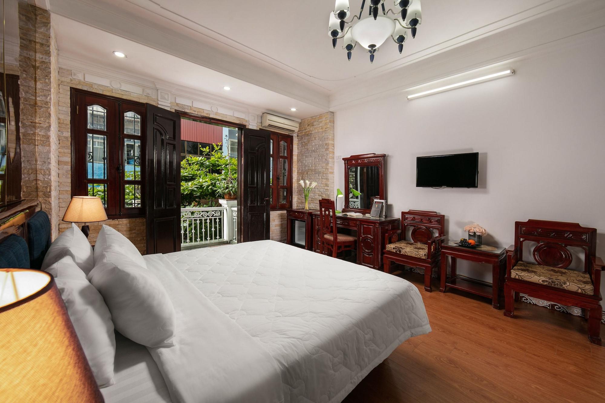 Little Diamond Hanoi