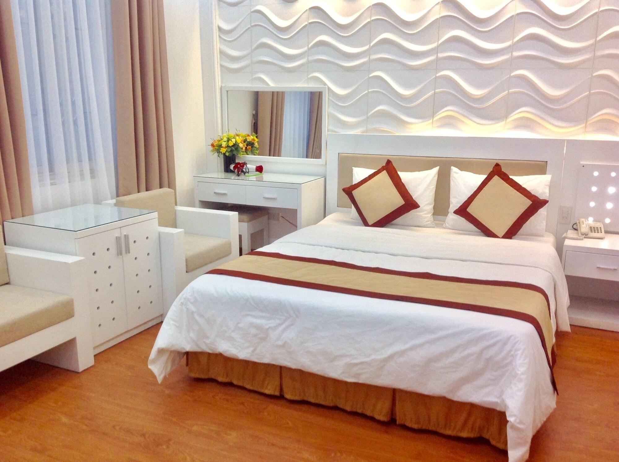 New 2 Khách sạn Hà Nội
