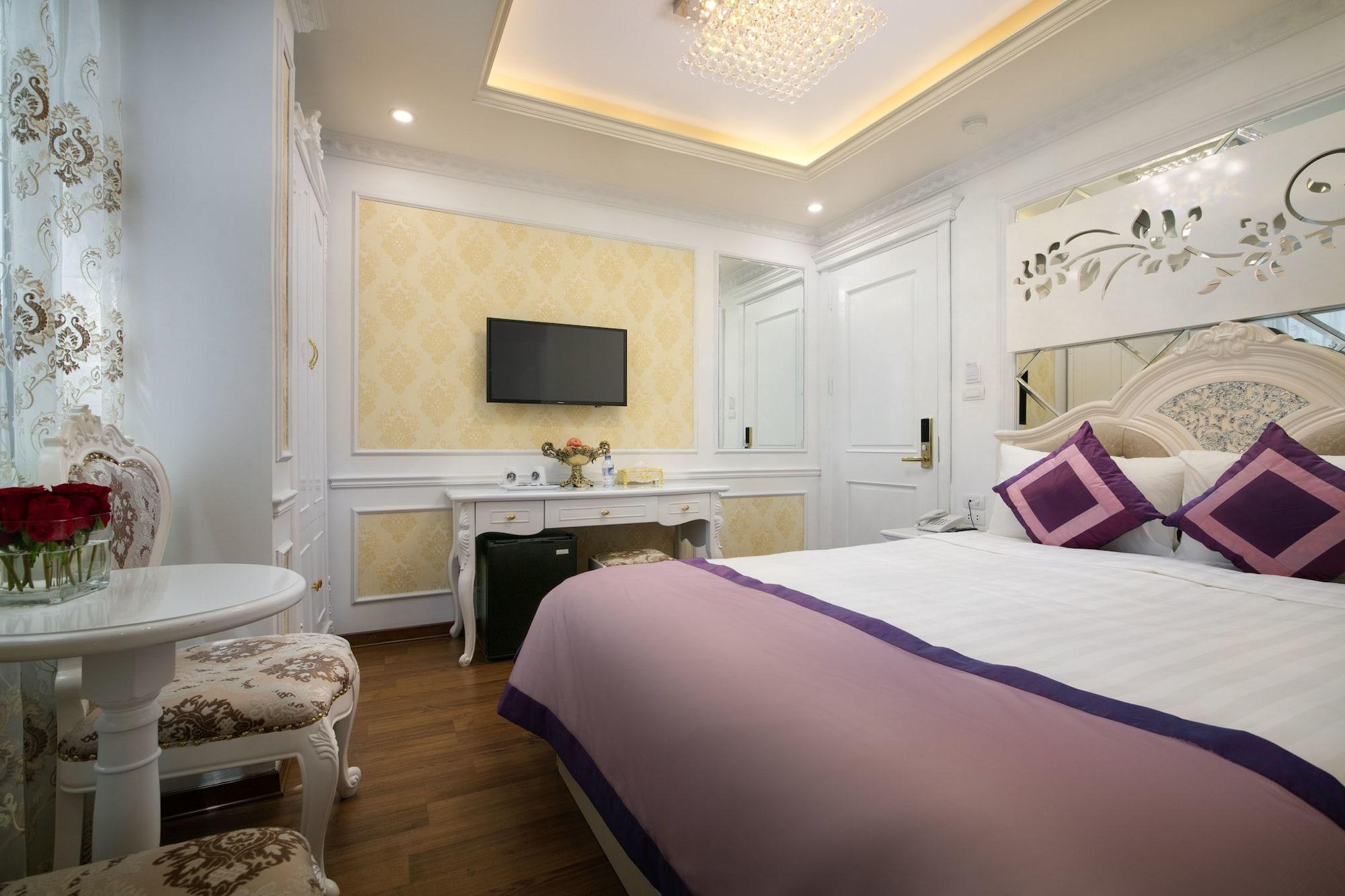 Hotel Viola Royal & 3*
