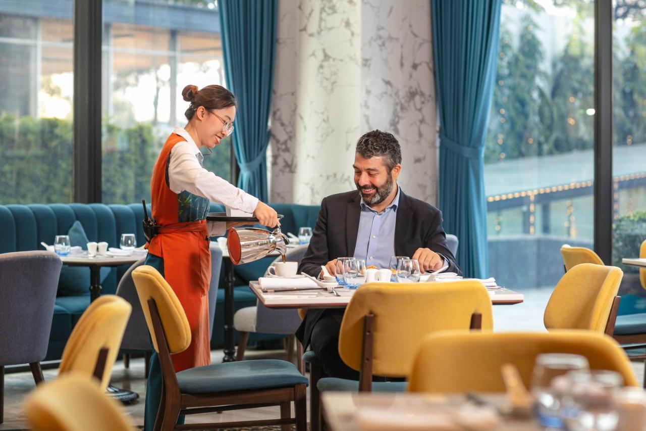 Moevenpick Living West Hotel
