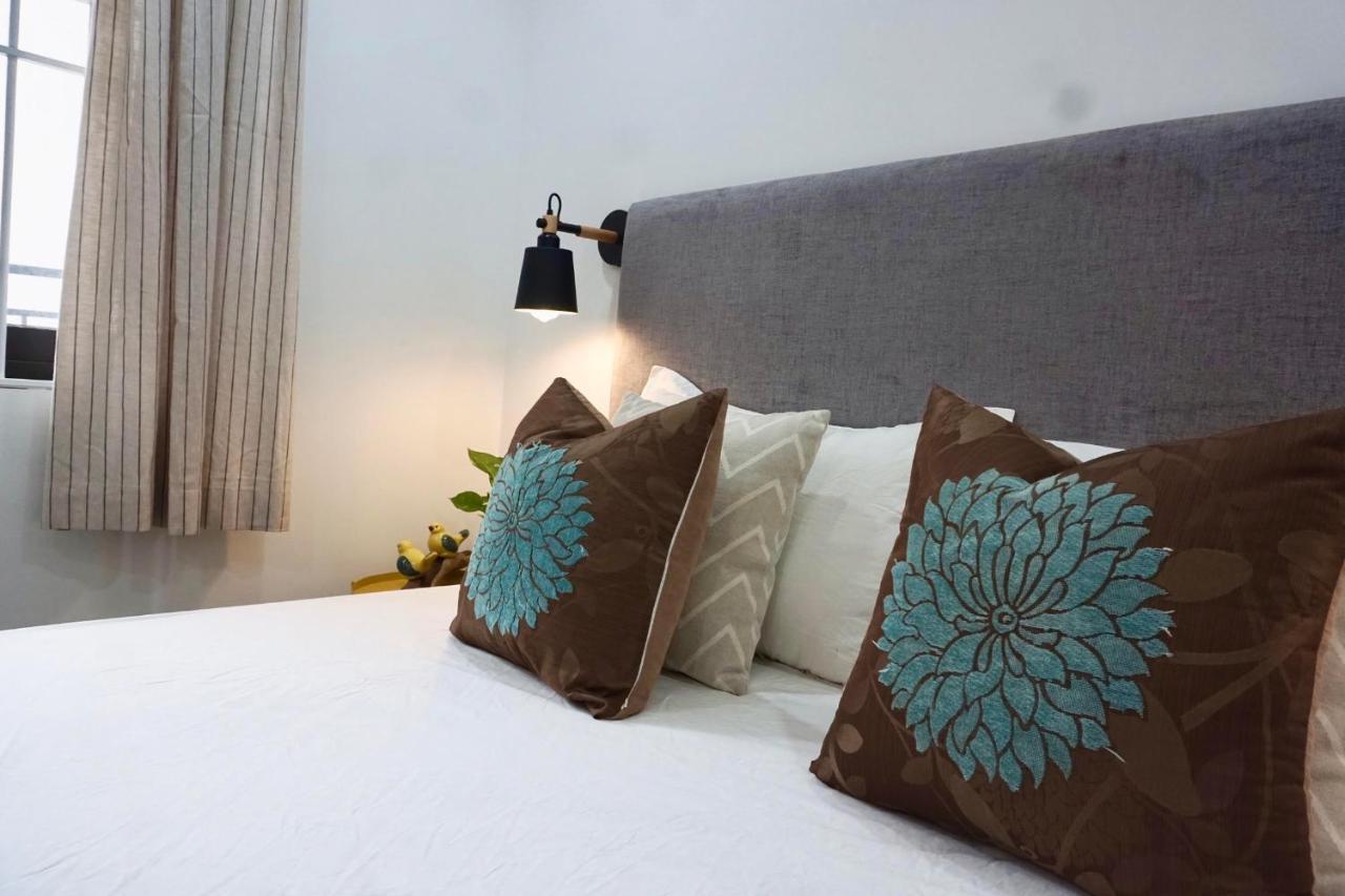 Papilio Tay Ho Homestay Hanoi
