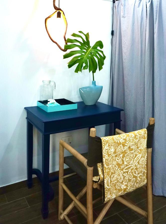Homestay Papilio Tay Ho *