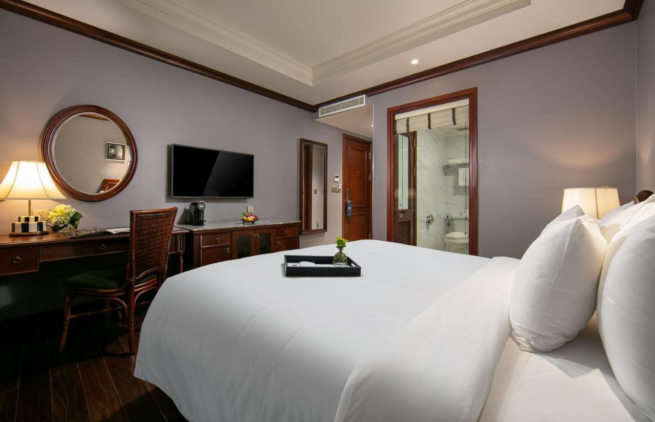 La Sinfonia Majesty And Hotel