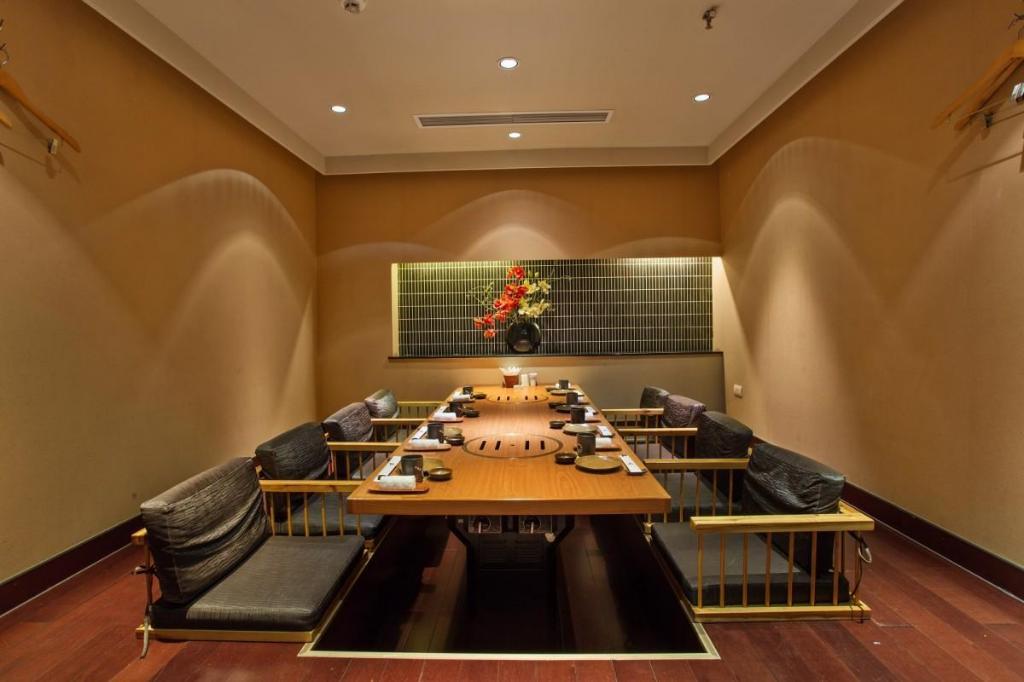 Side Hotel 4*
