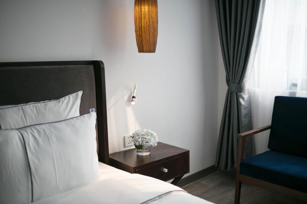 Bonsella Hotel