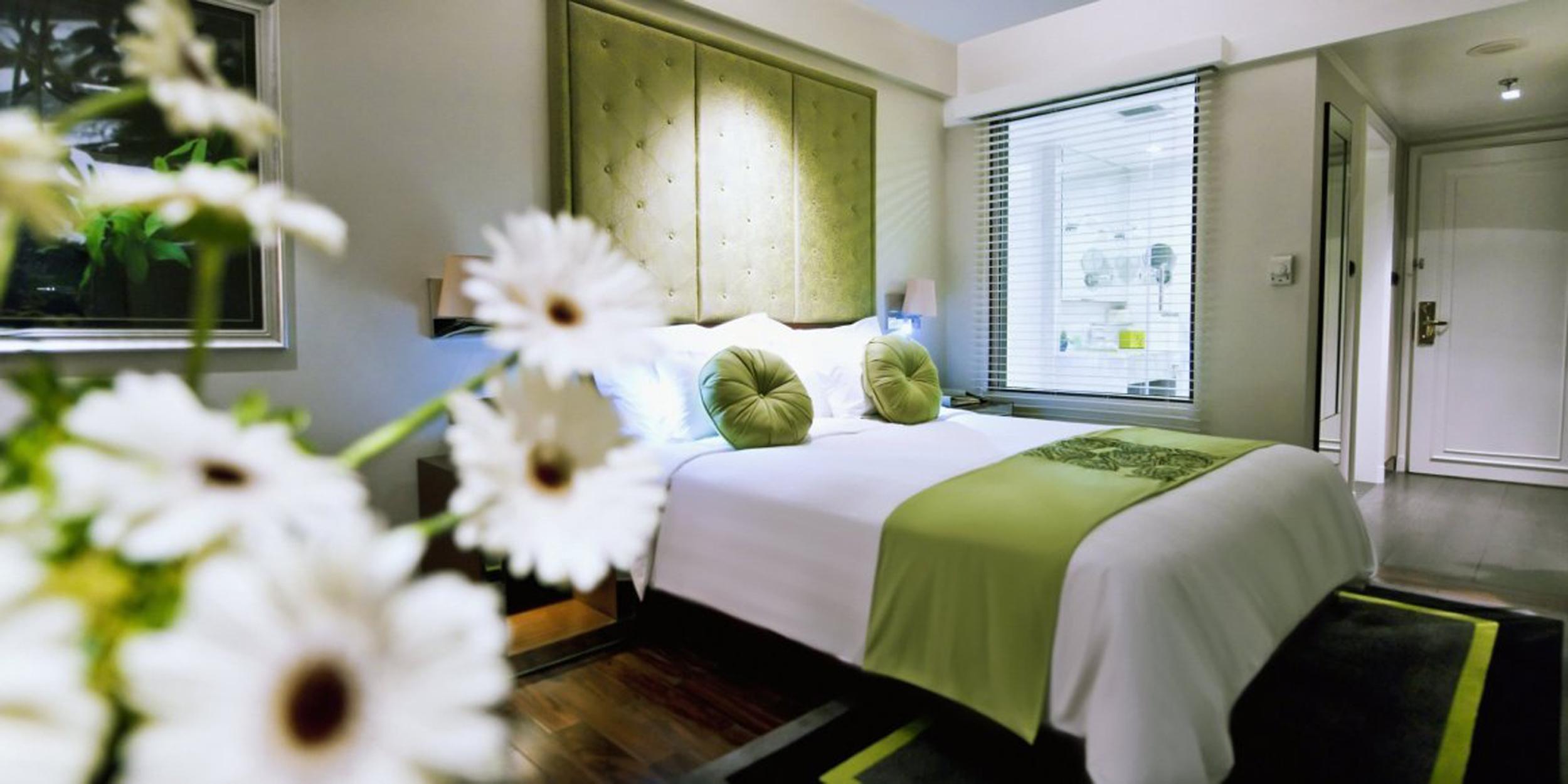 Hotel Moevenpick Centre 5*