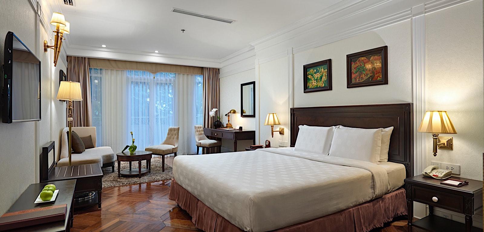 Silk Path Boutique 4*