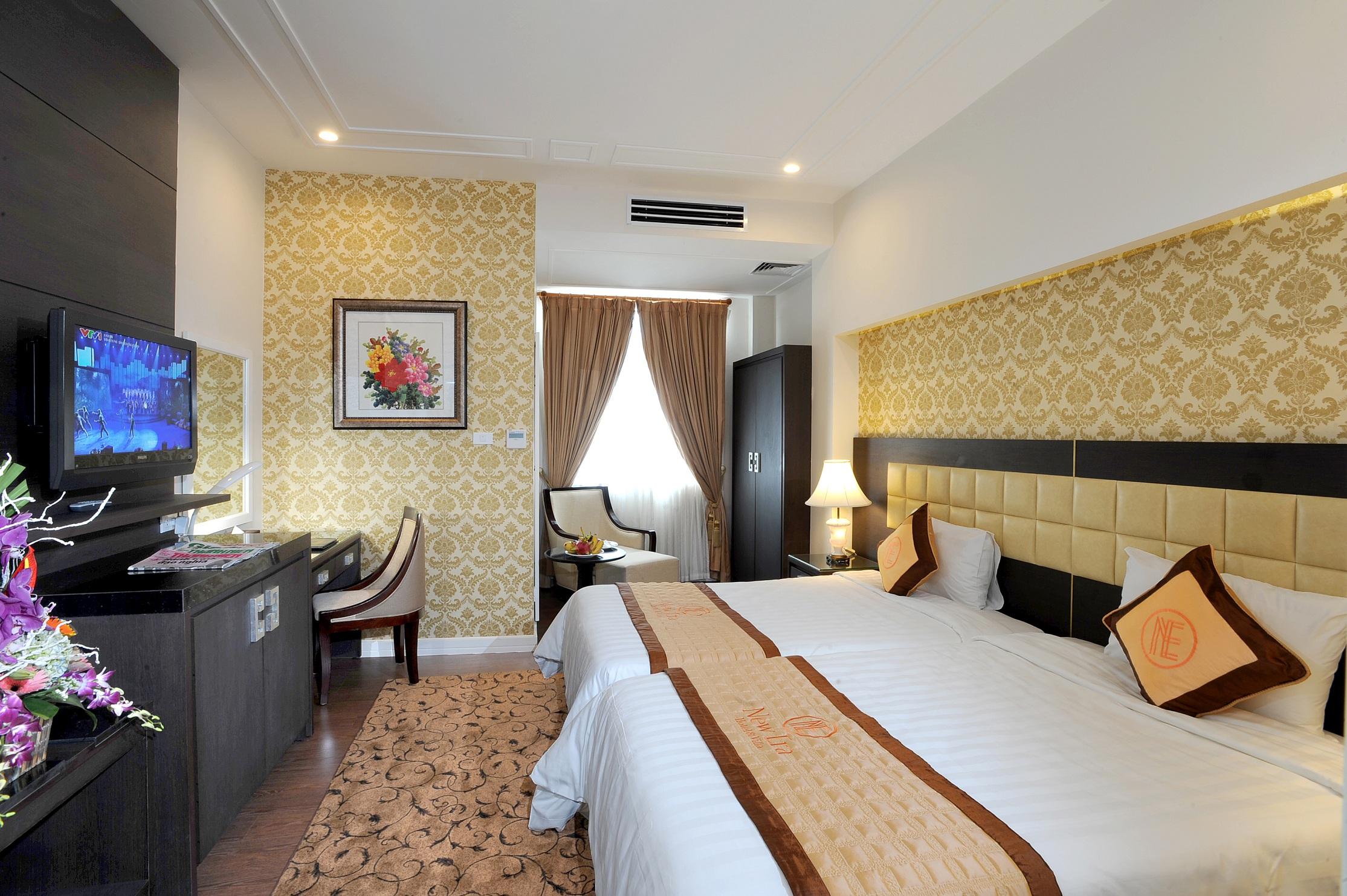 Hotel New Era &