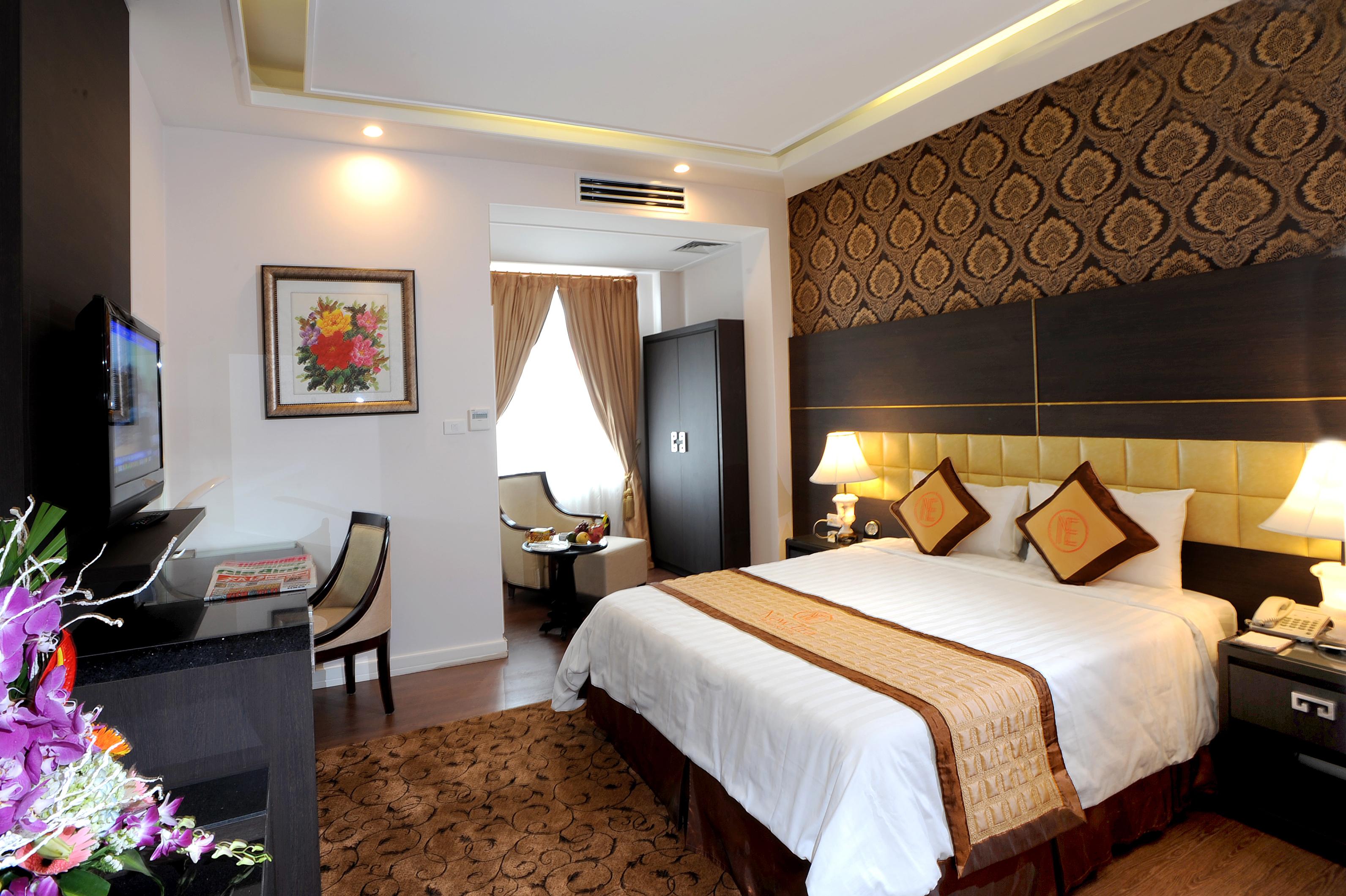 New Era & Hotel 4*