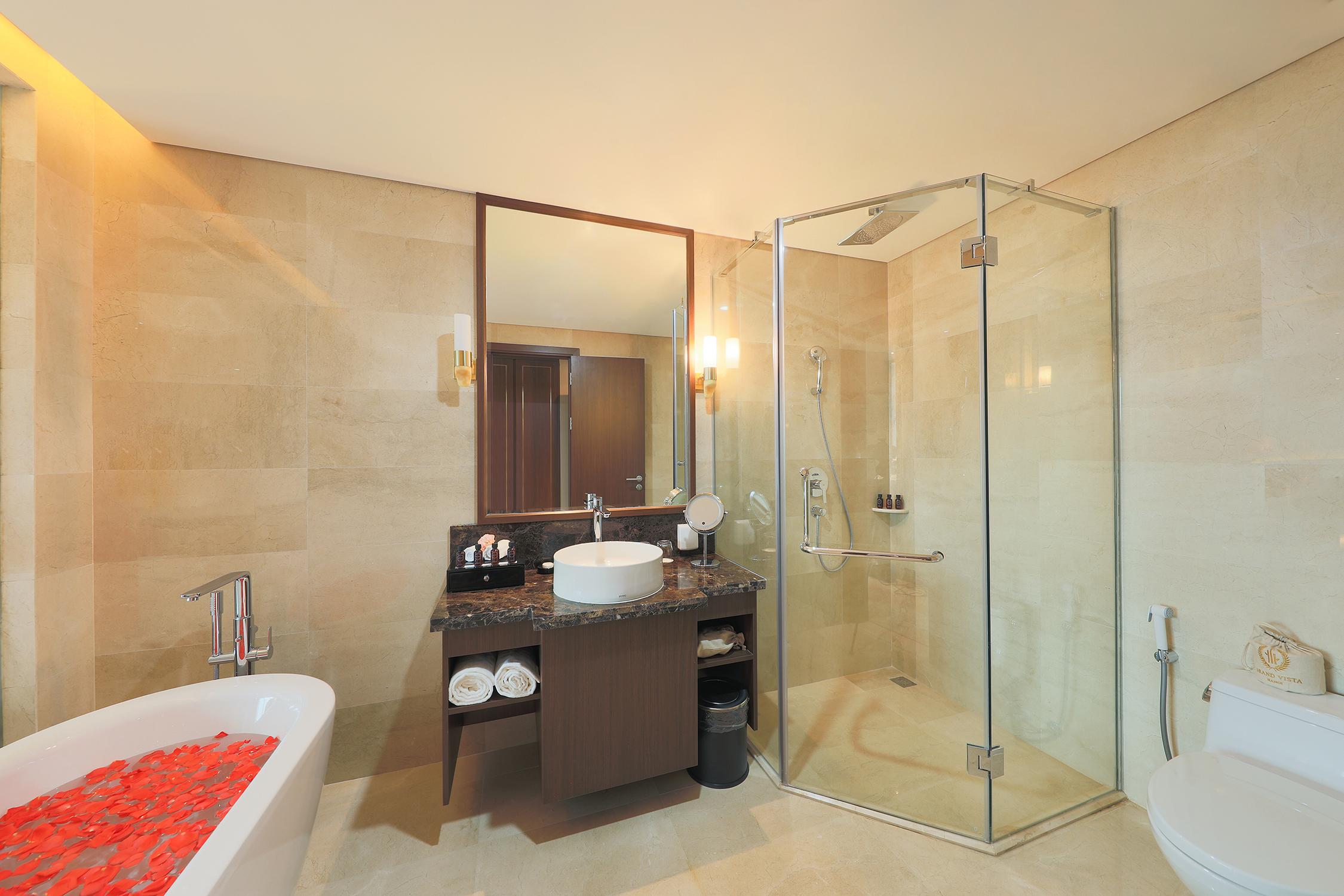 Hotel Grand Vista 5*