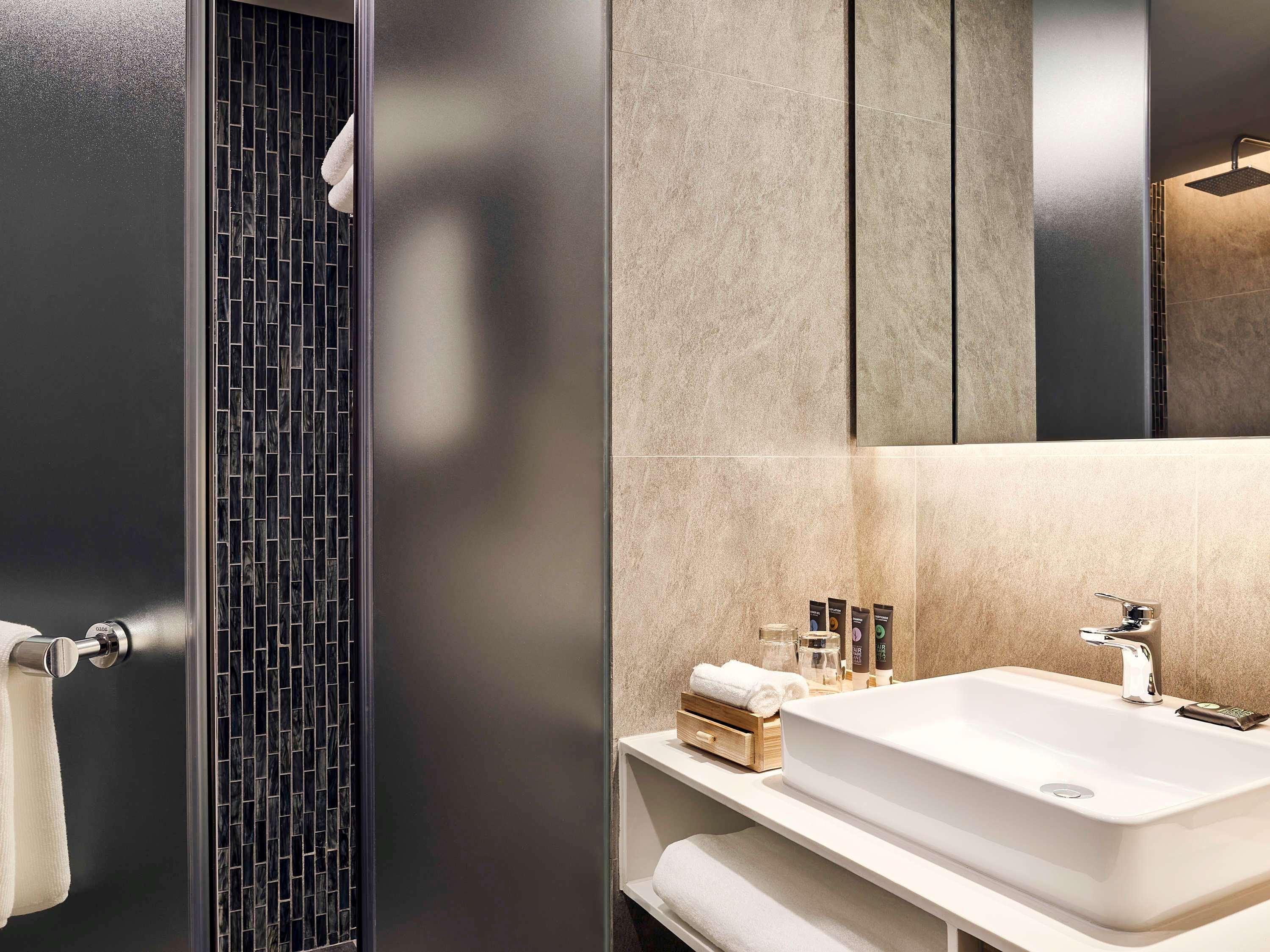 Hotel Novotel Thai Ha Hanoi
