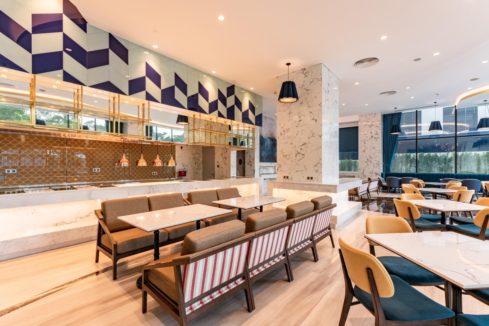 Moevenpick Living West