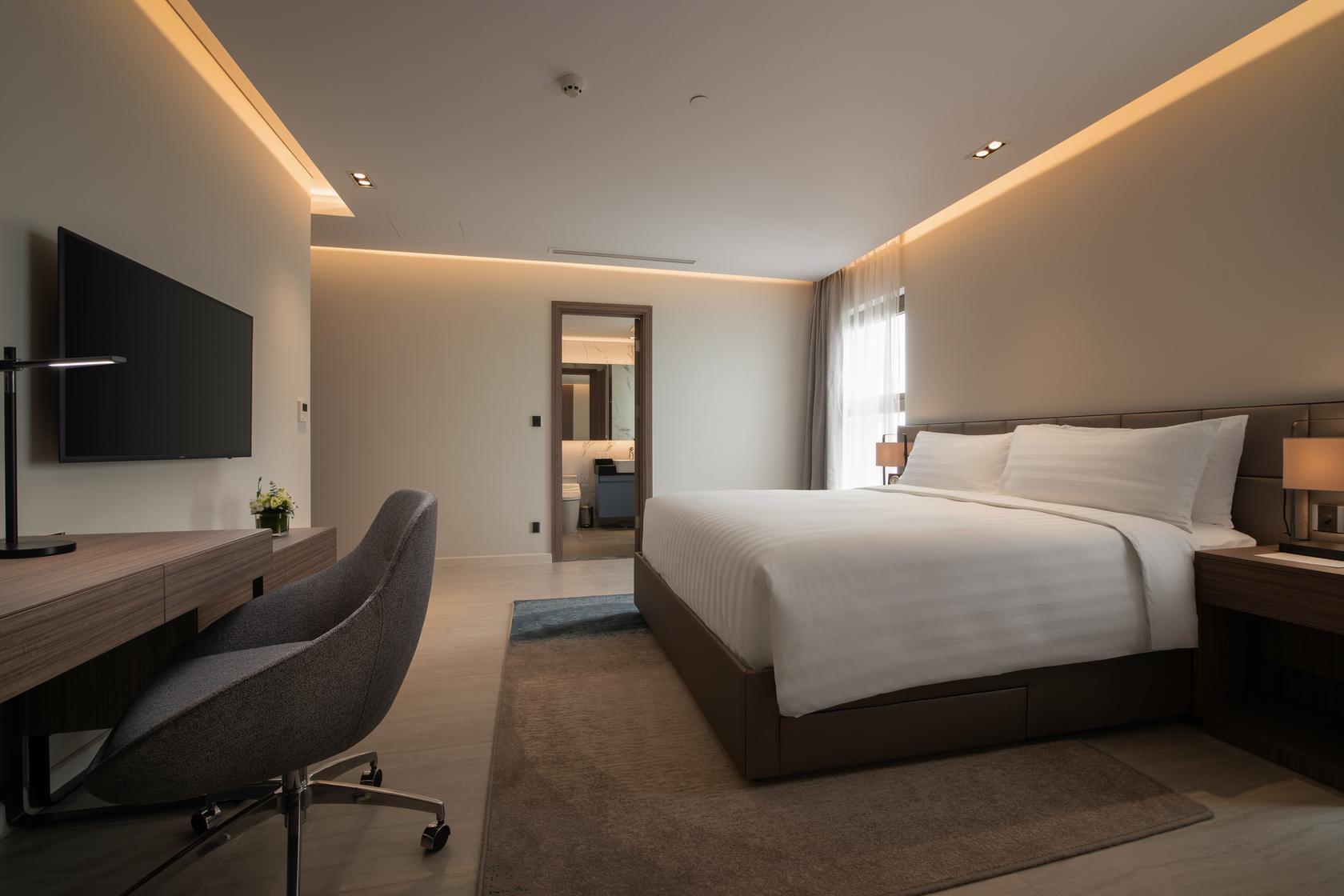 Hotel Oakwood 5*
