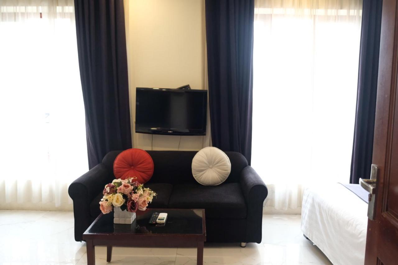 Aisha And Hotel Hanoi