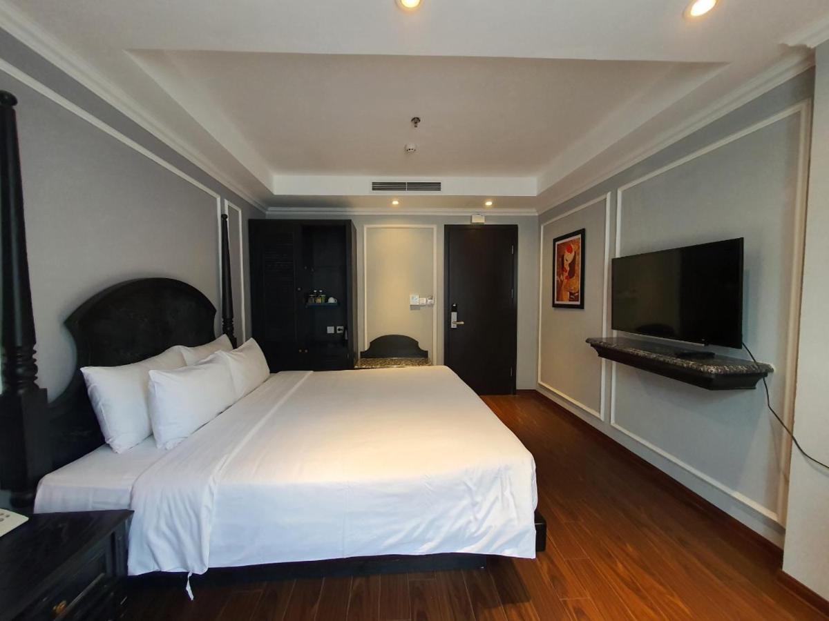 Le Grand - The Hotel 4*