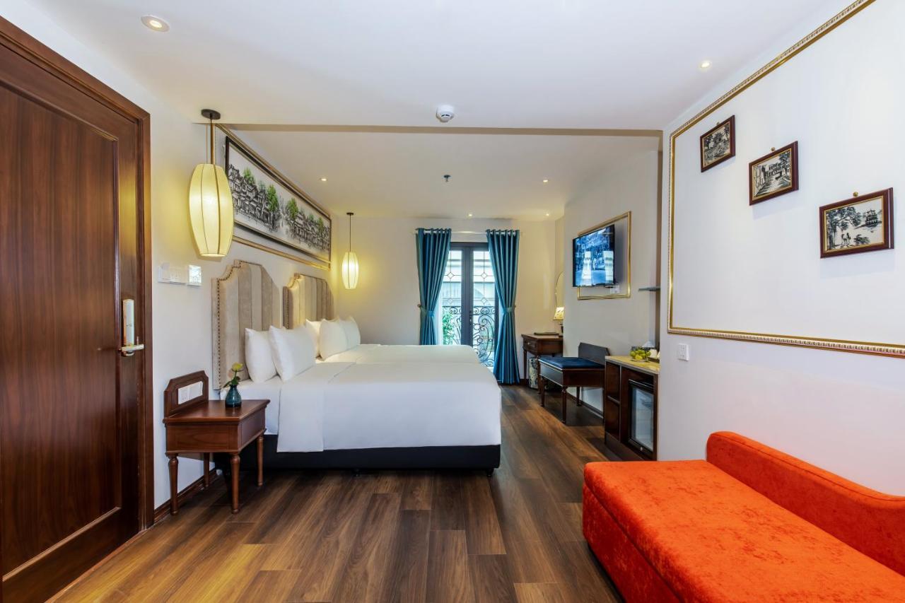 Hotel Calista &