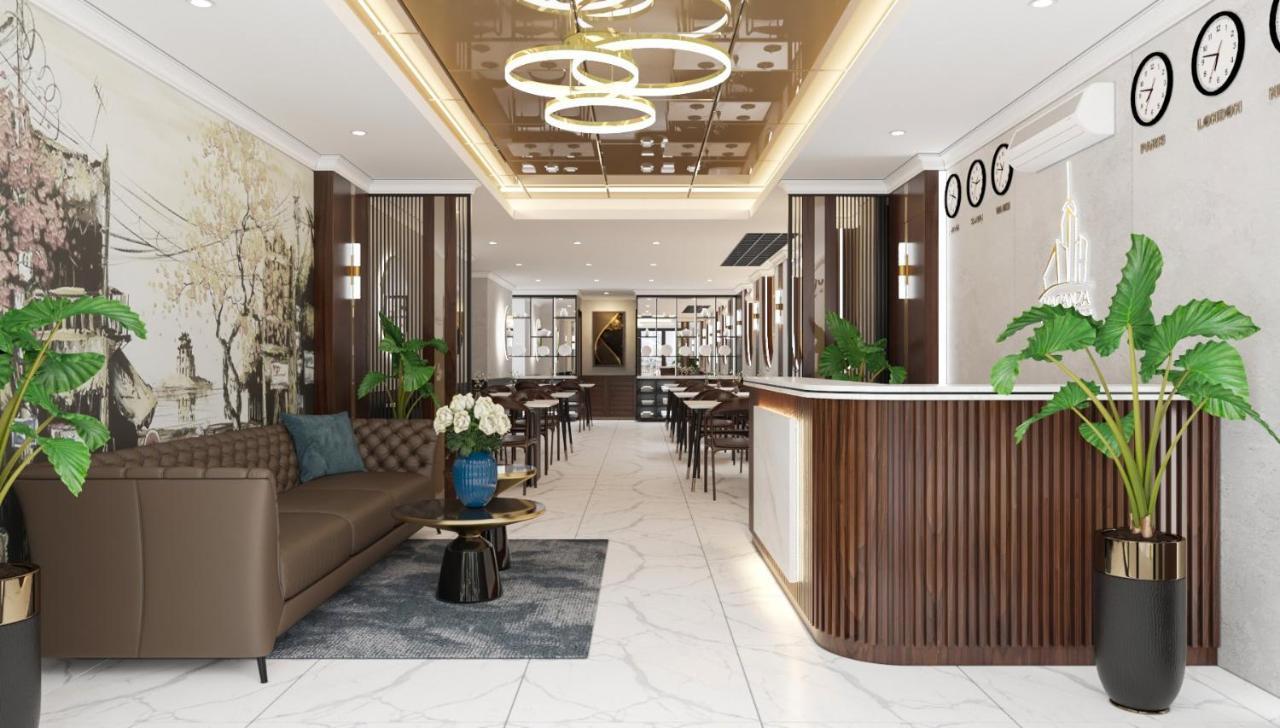 Premier Hotel 4*