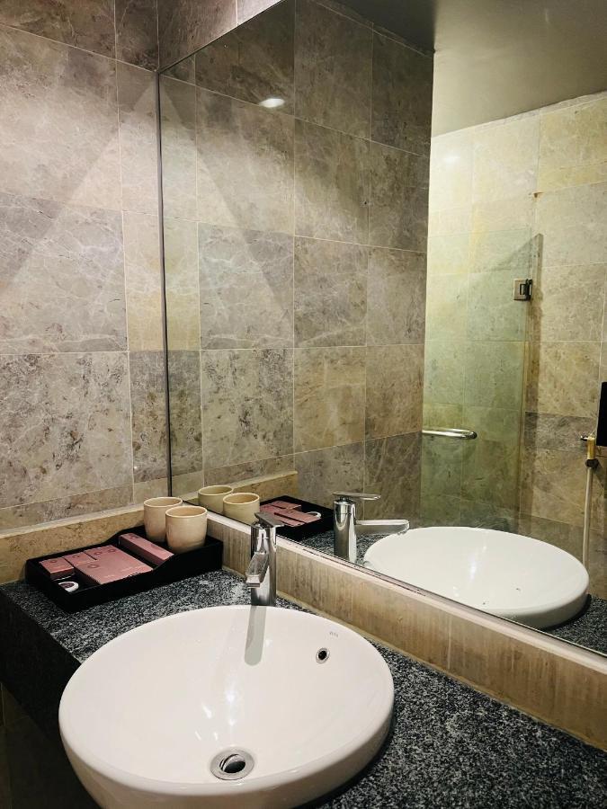 Ha Noi Le Grand Hotel Hotel