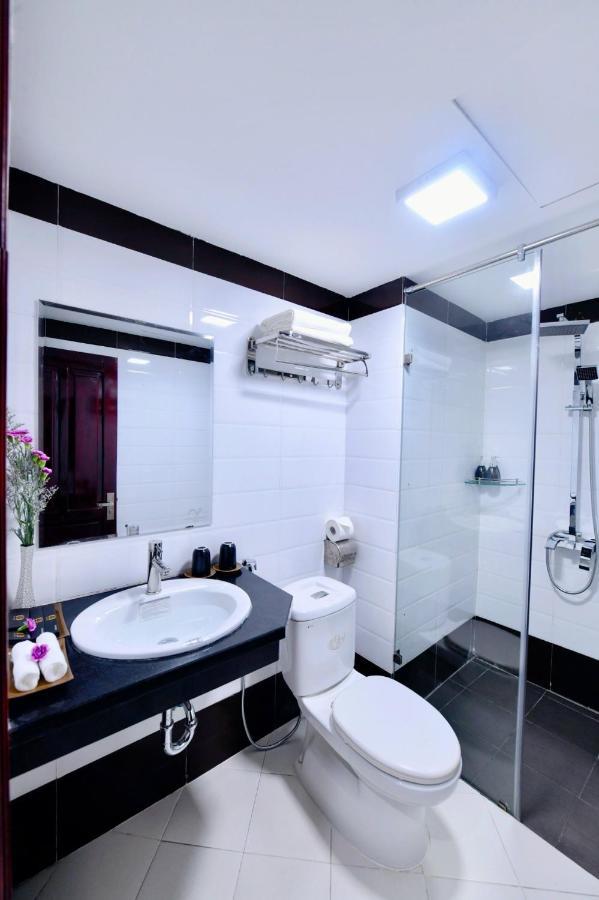Elpis Grand 3* Hanoi