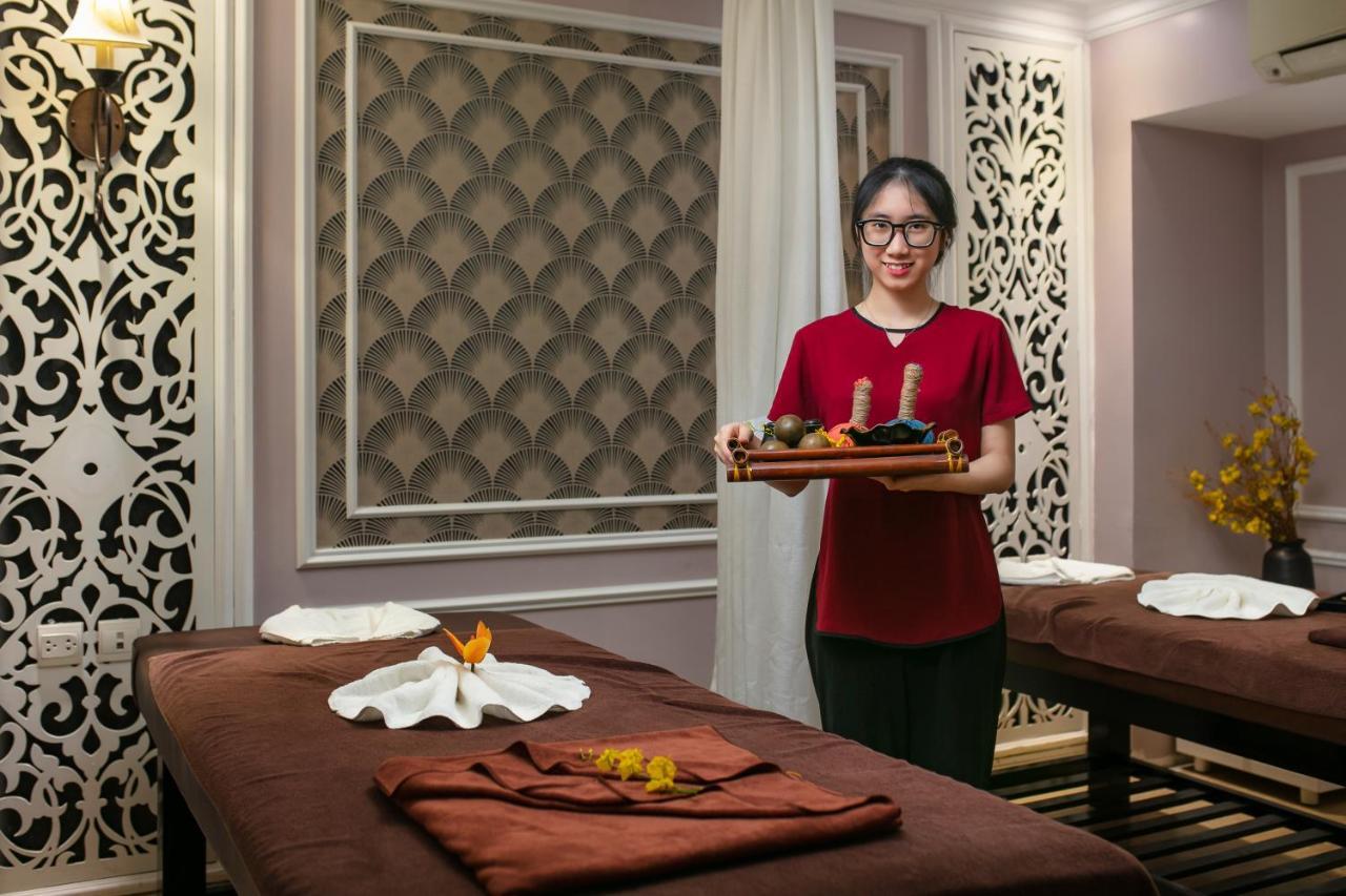Lavender & Hotel 4*