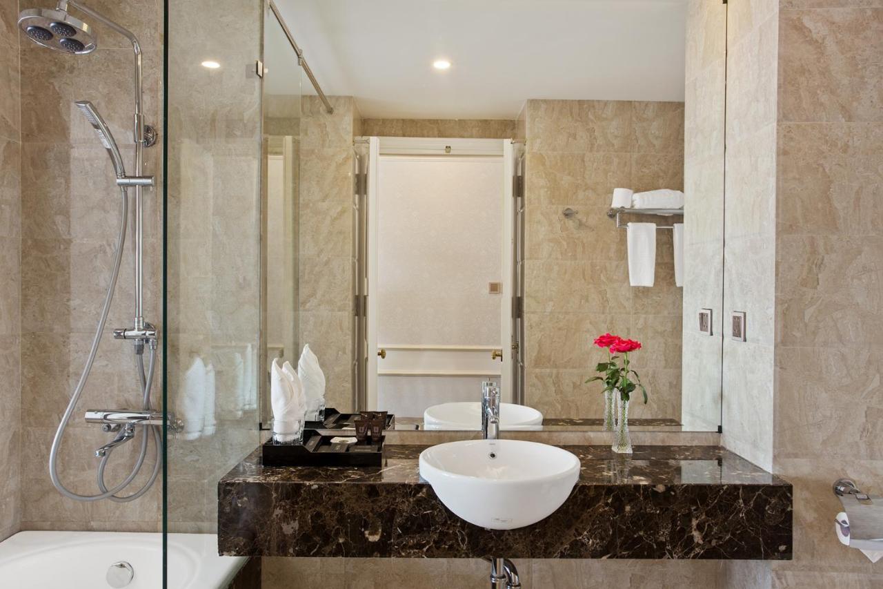 Hotel Luxury Old Quarter & Gym