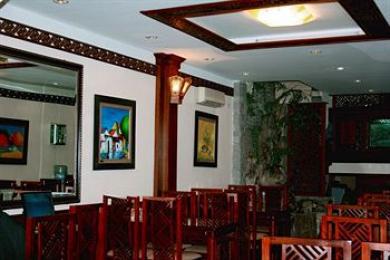 Sunshine Hotel 3*
