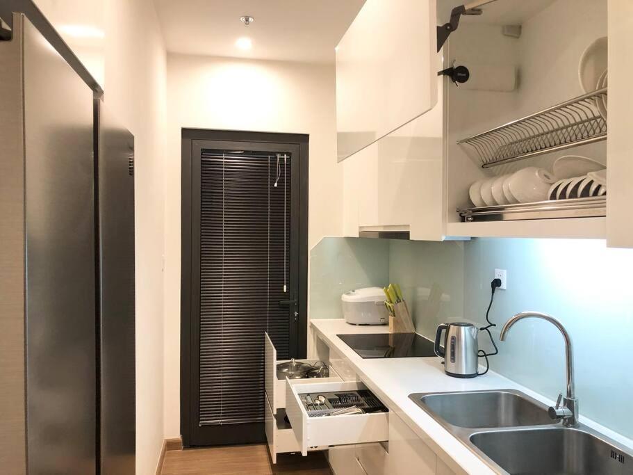 Apartamento Luxury Condotel Vinhomes Skylake Keangnam - Netflix Free Hanói