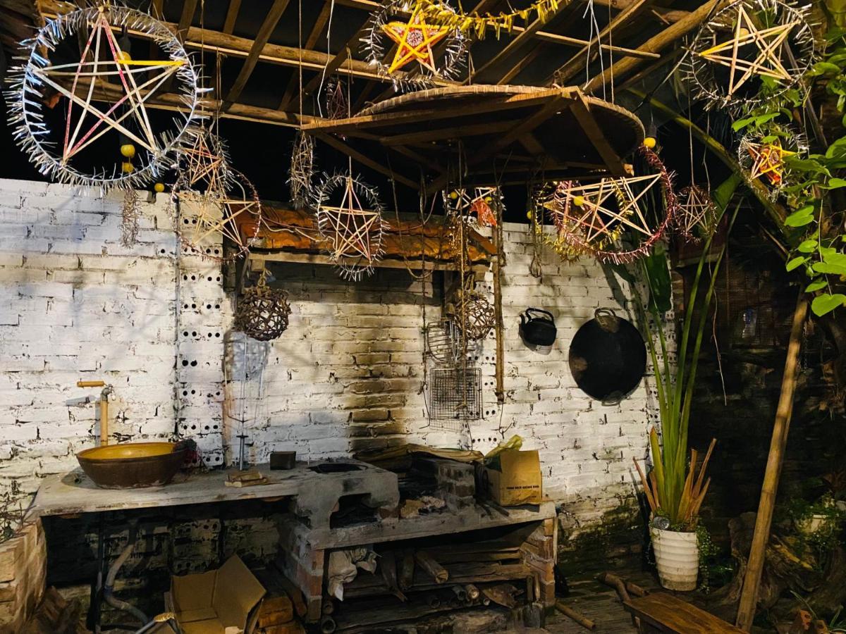 Elephant House - Duong Lam Homestay Hanoi