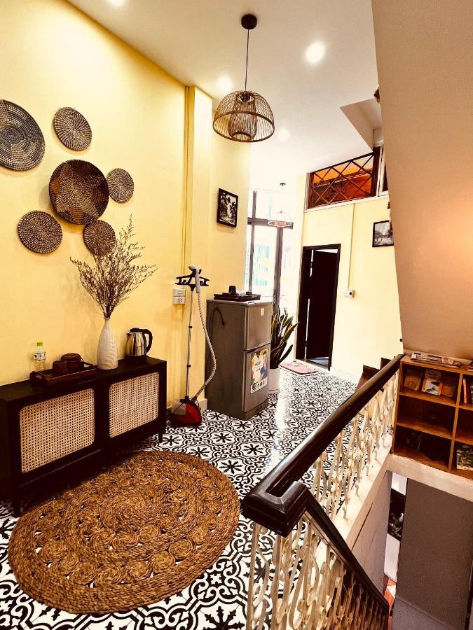 Rosy Old Quarter Homestay Hotel