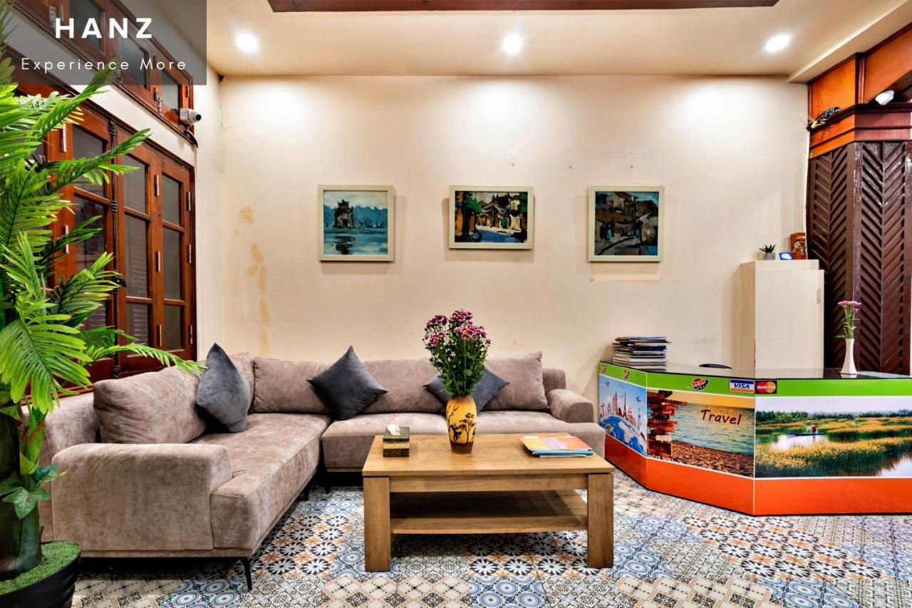 Khách sạn Hanz Lakeview