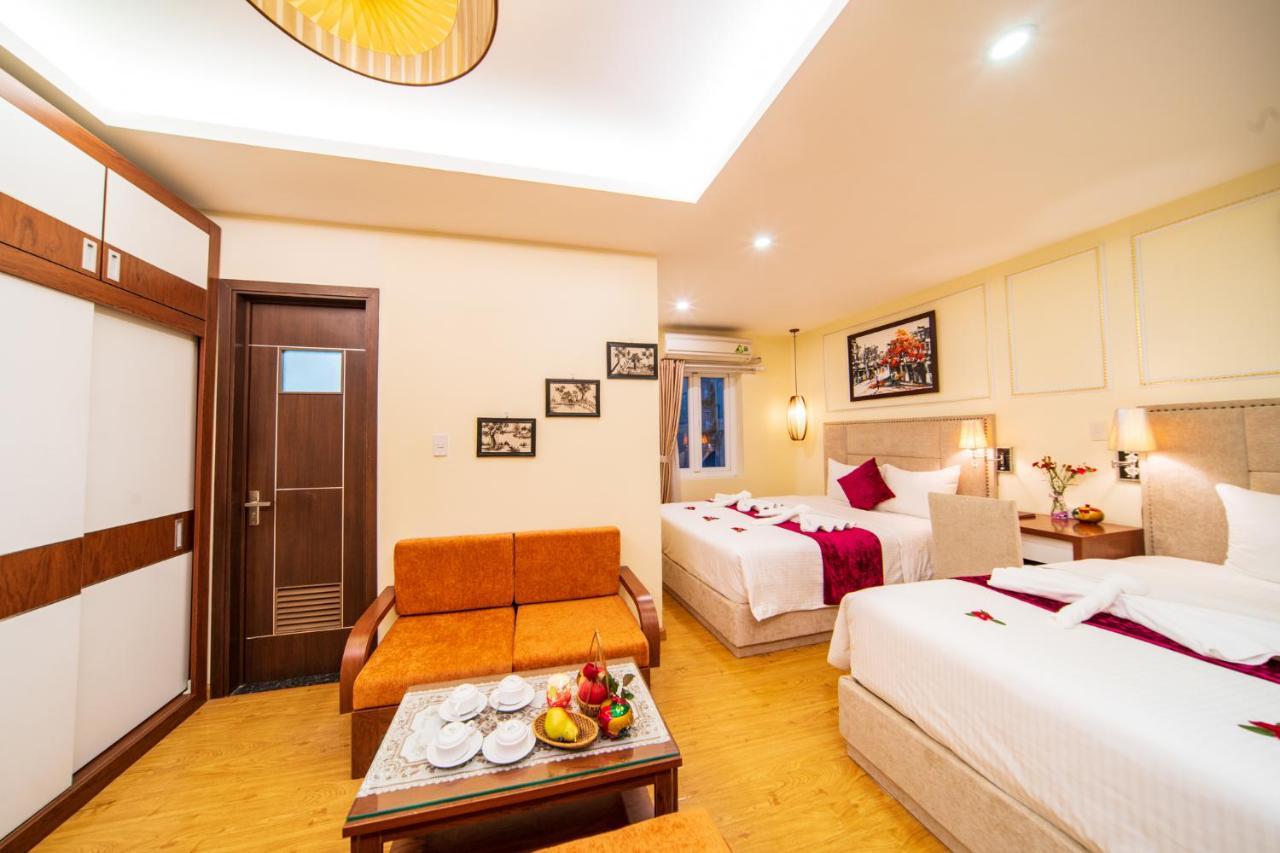 Golden Legend Diamond & Travel Hotel