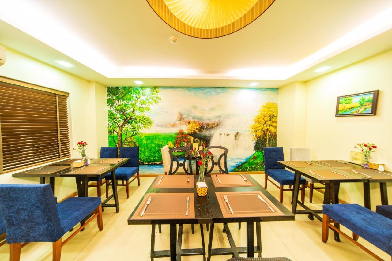 Hotel Golden Legend Diamond & Travel