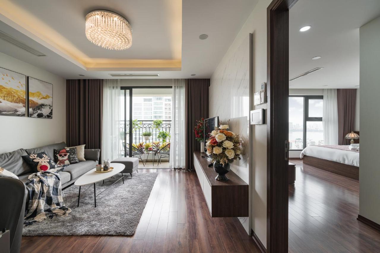 Troy House - D'leroi Soleil - 59 Xuan Dieu Apartment Hanoi