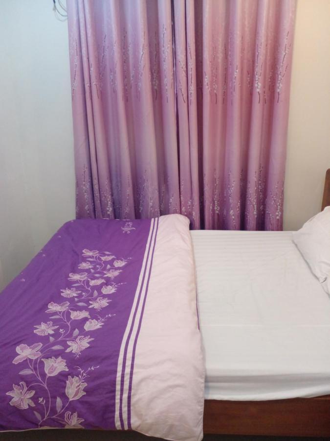 Nhà khách Phong Don Giuong Doi Khep Kin Yen Tinh
