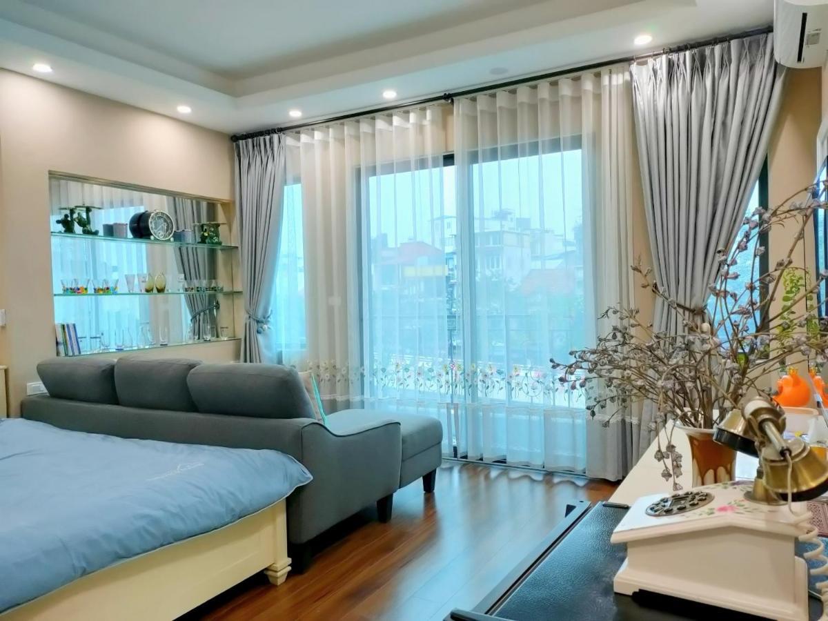 Homestay Nha Pho Ha Noi Sinsoledad - 437 Hong Ha Street Guest house