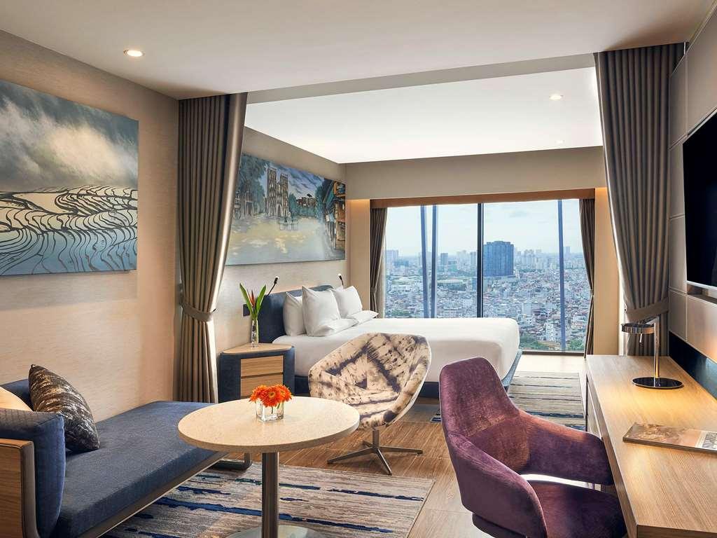 Hotel Novotel Thai Ha 5*