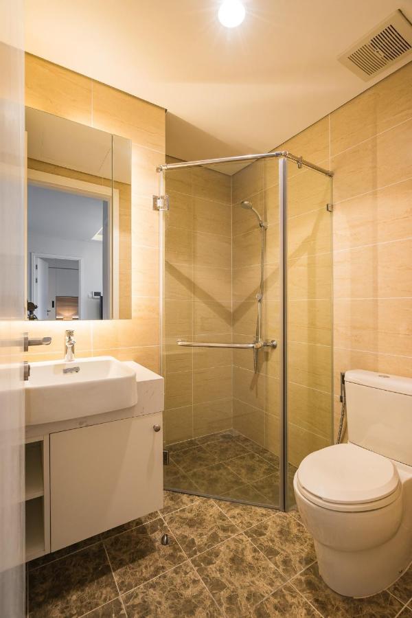 Vinhomes Dcapital 119 Tran Duy Hung Cau Giay *