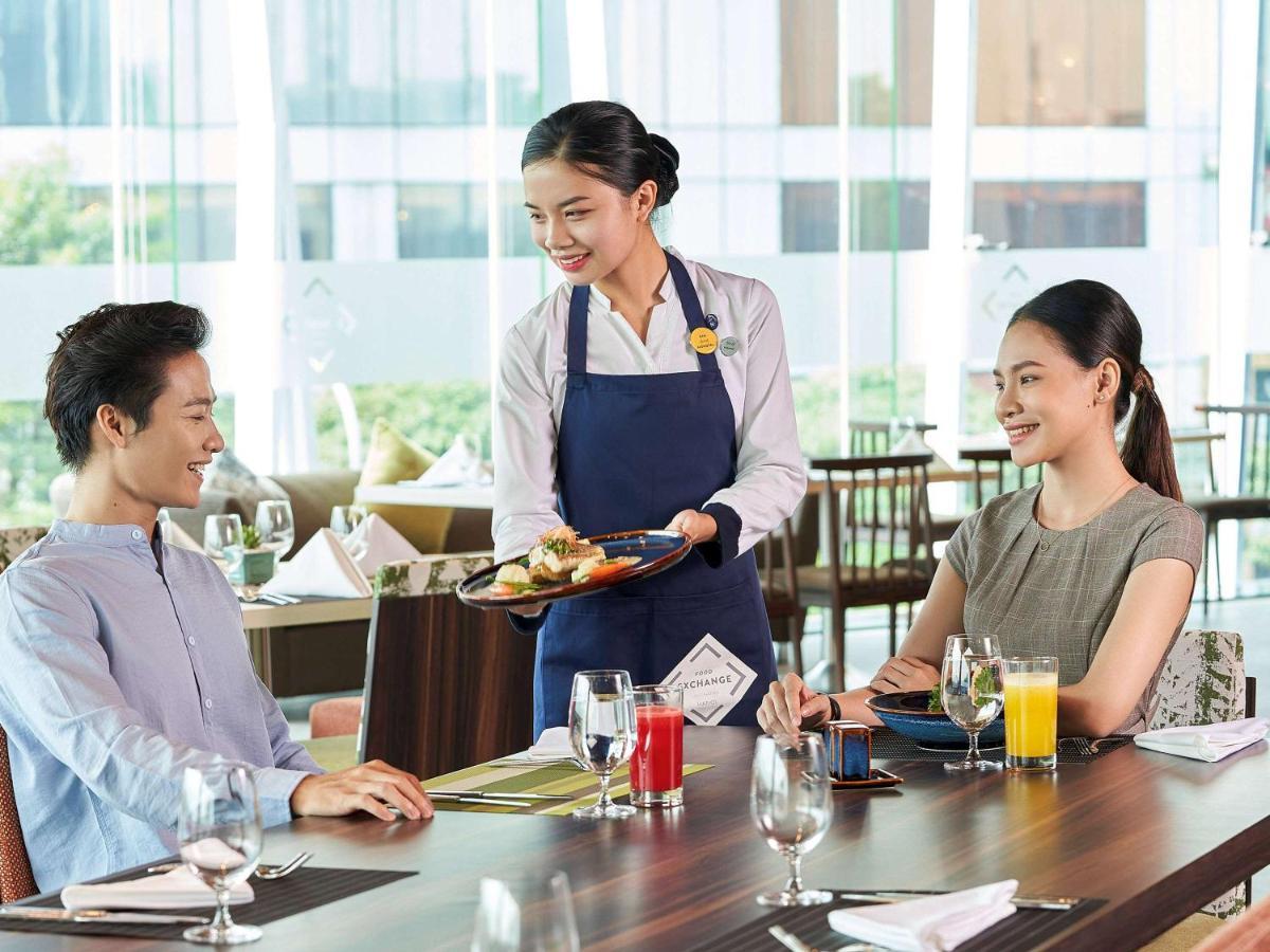 Novotel Thai Ha Hotel