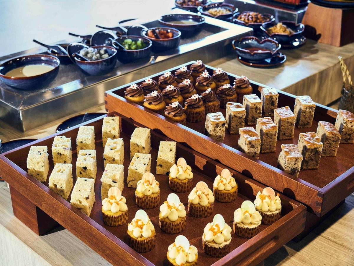 Hotel Novotel Thai Ha Hanoi