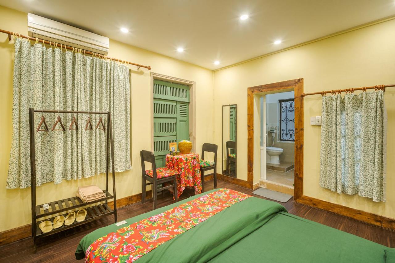 Apartment Retro 80s Hanoi