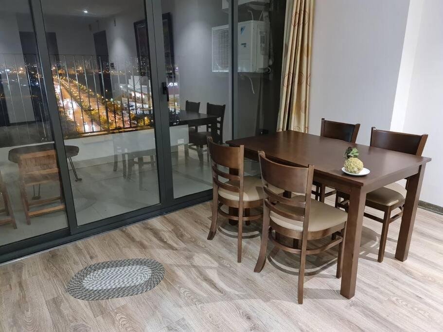 Ho Cao Cap Tang Cao Doi Dien Aeon Mall 2pn/2pt Apartment Hanoi