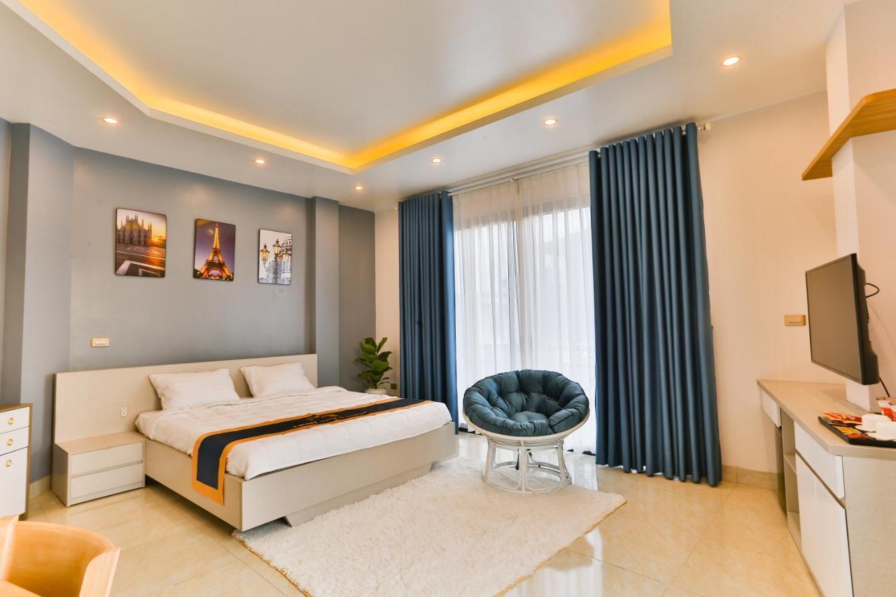 Light House - By Bay Luxury Hotel