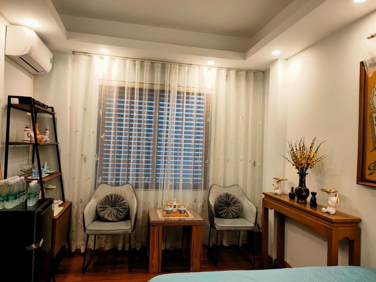 Homestay Nha Pho Ha Noi Sinsoledad - 437 Hong Ha Street * Hanoi