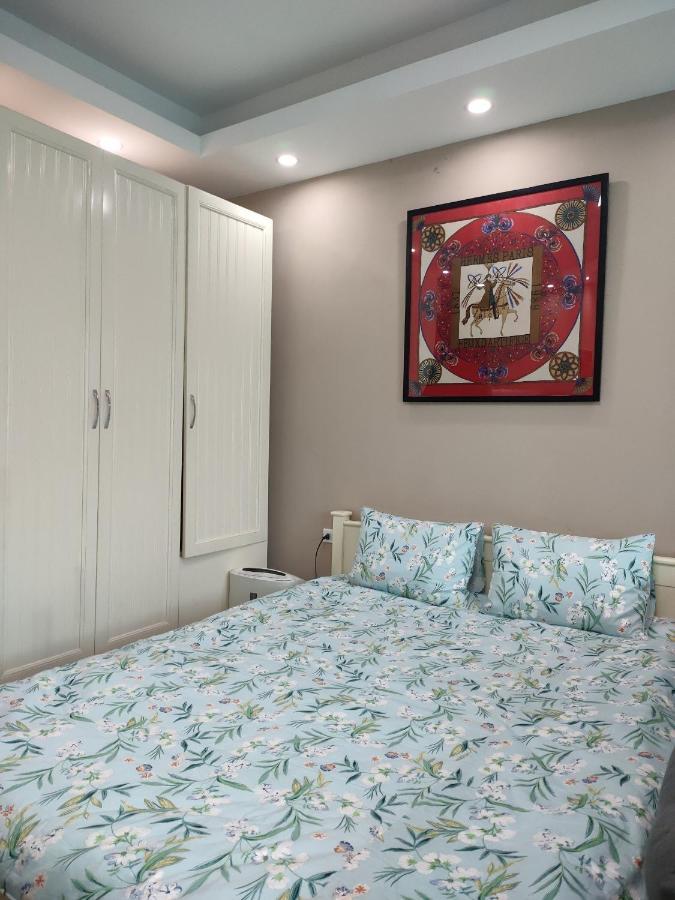 Homestay Nha Pho Ha Noi Sinsoledad - 437 Hong Ha Street Guest house *