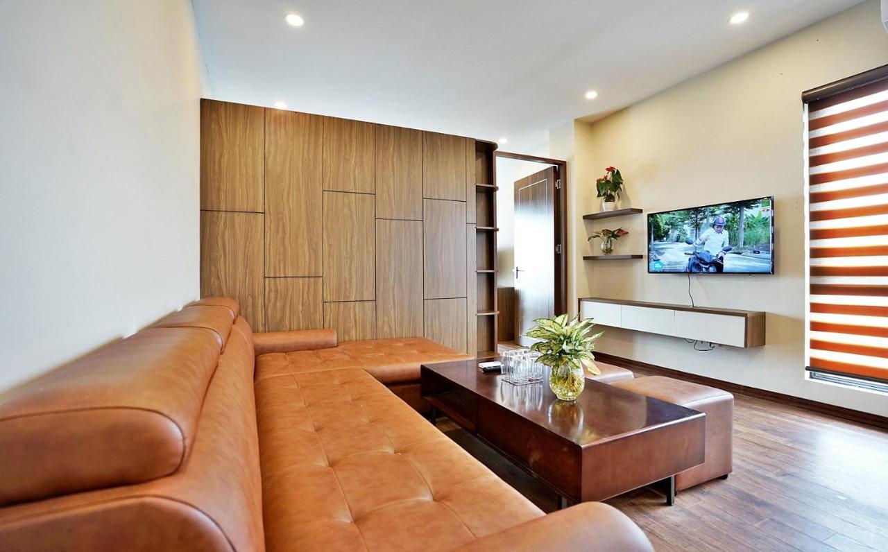 Hotel Luxe Paradise Apartment Lac Long Quan 3*