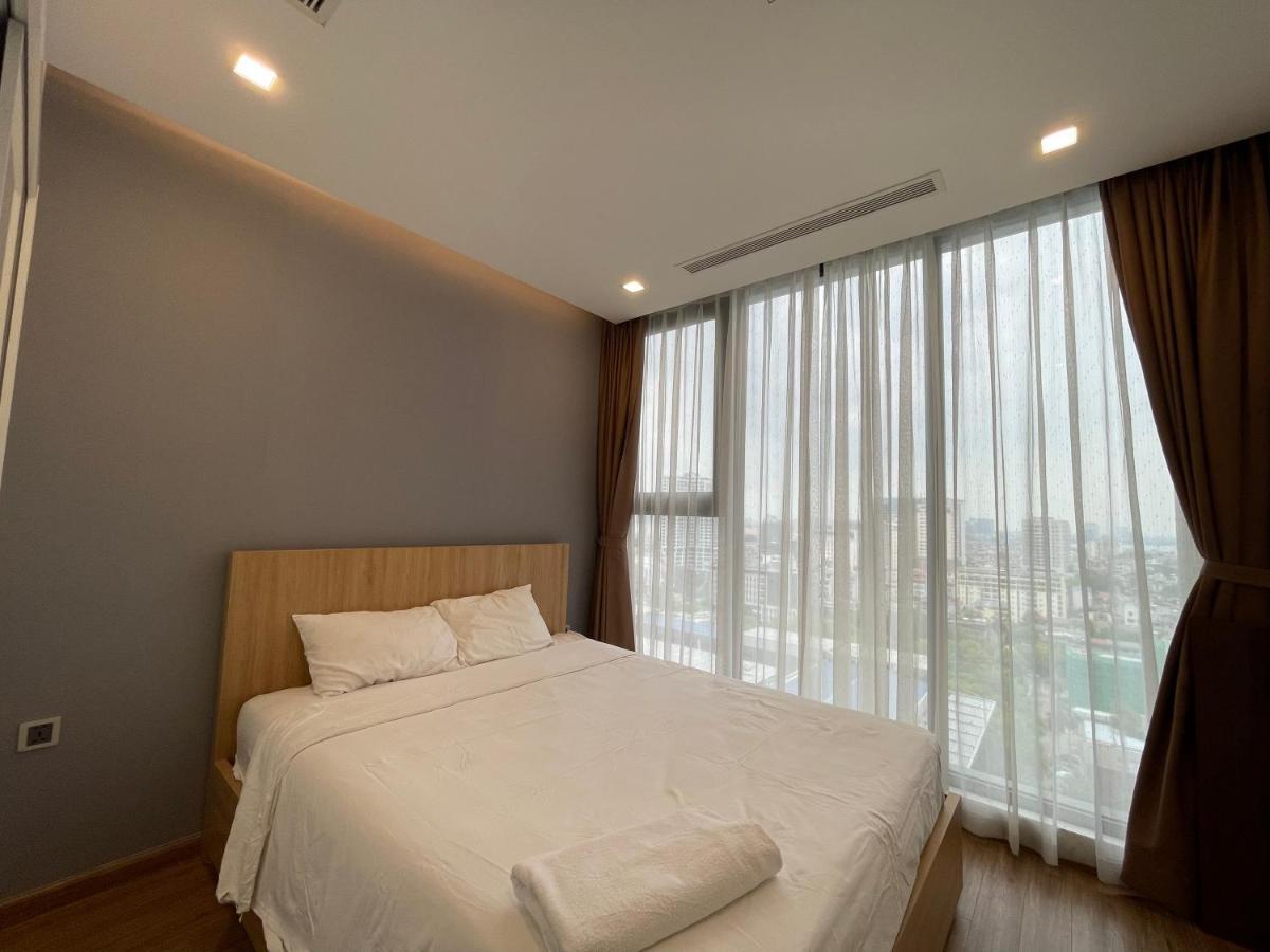 Apartment Vinhomes Metropolis Luxury 2 Br