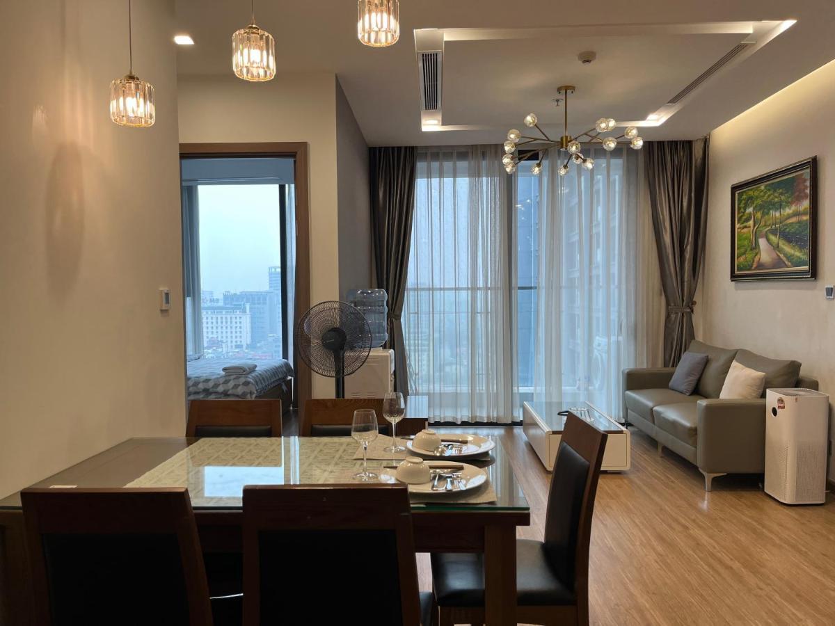 Vinhomes Metropolis Luxury 2 Br * Hanoi