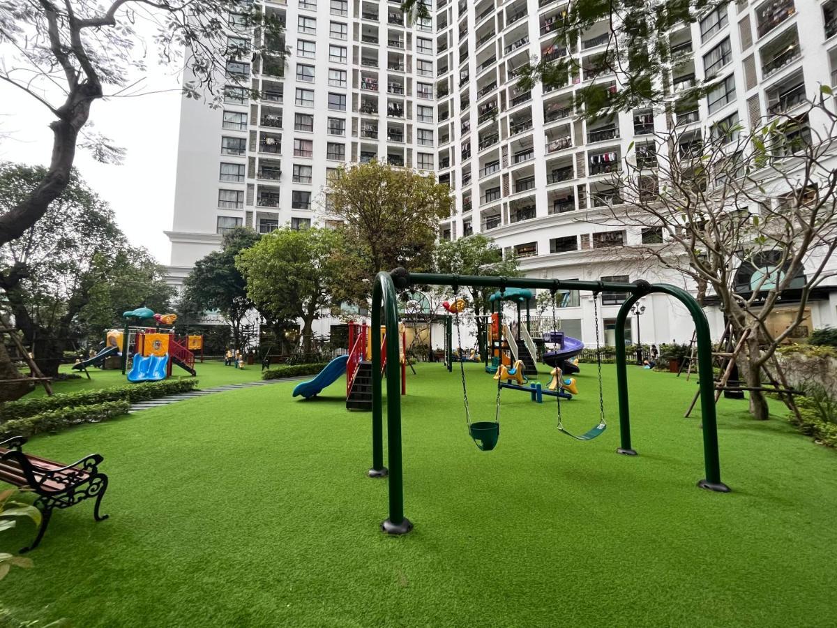 Vinhomes Royal Luxury 2 Br Hanoi