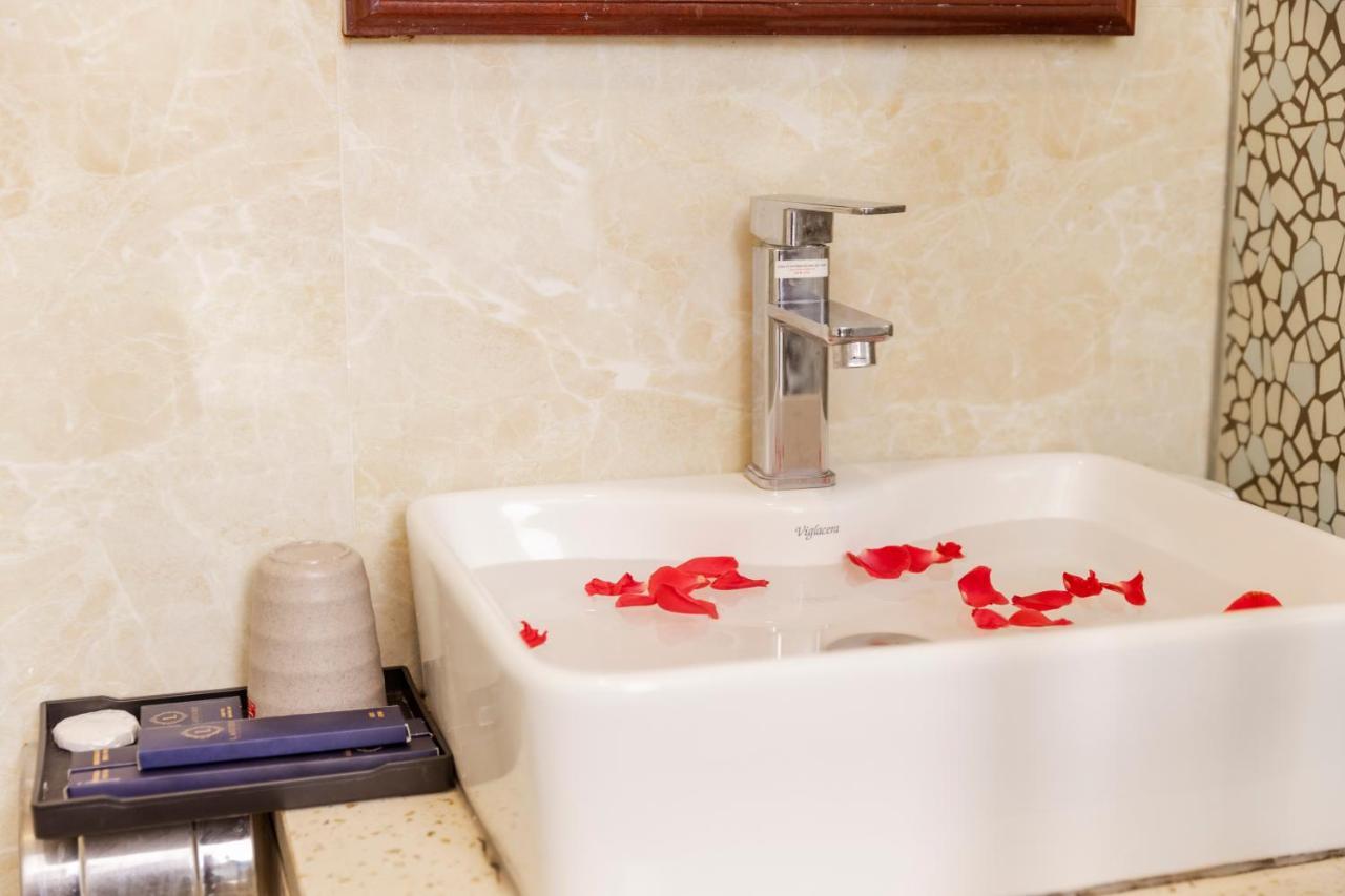 Lavender Boutique House Hotel 2*